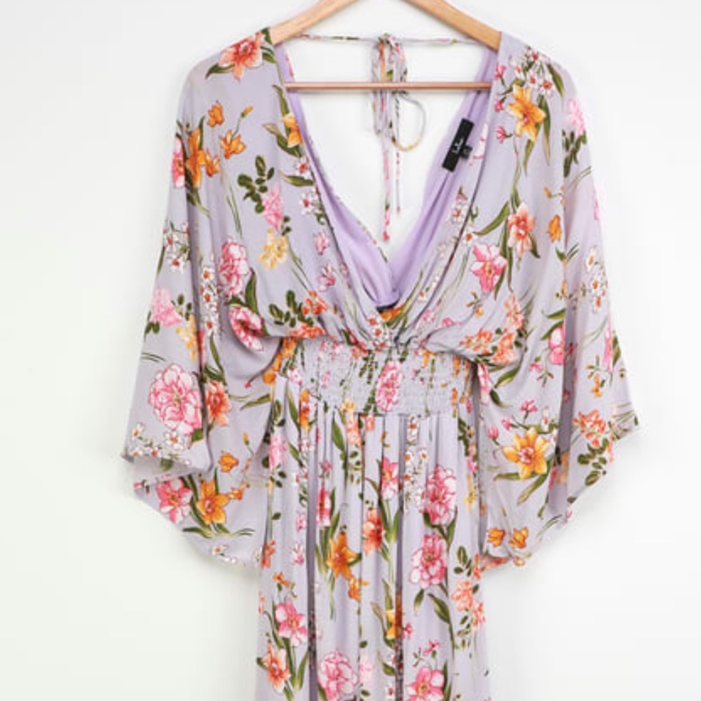Lulus lavender floral dress